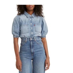 Levi's
Alice Cotton Short-Sleeve Denim Blouse